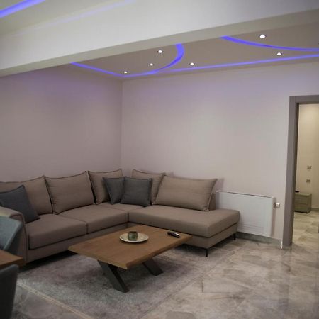 Natasa'S Luxury Apartment アレクサンドルポリス エクステリア 写真